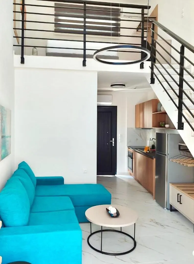 Four Shades Luxury Suites Sarti