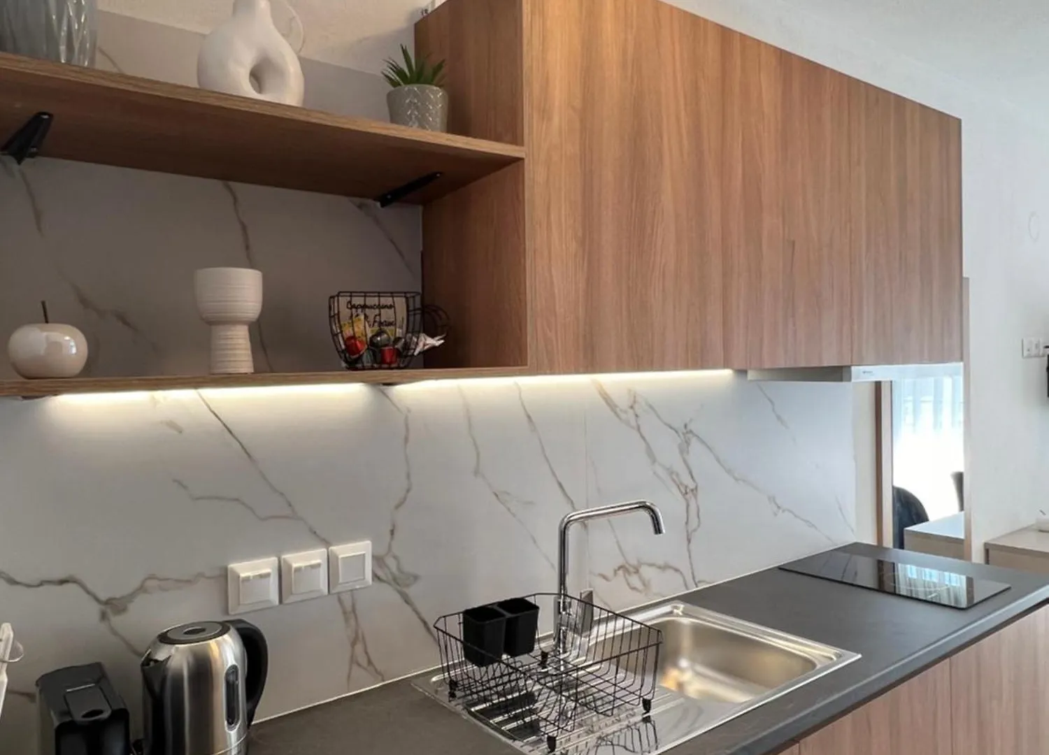 Aparthotel Four Shades Luxury Suites Sarti